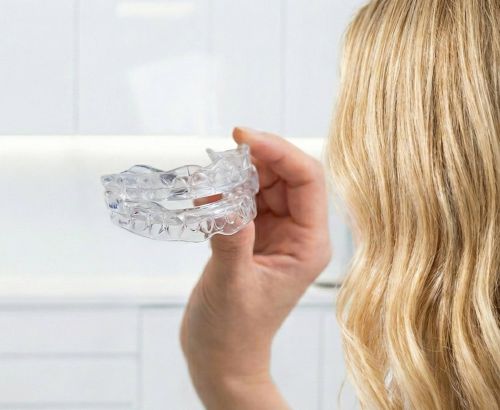 Zahnschiene gegen Schnarchen